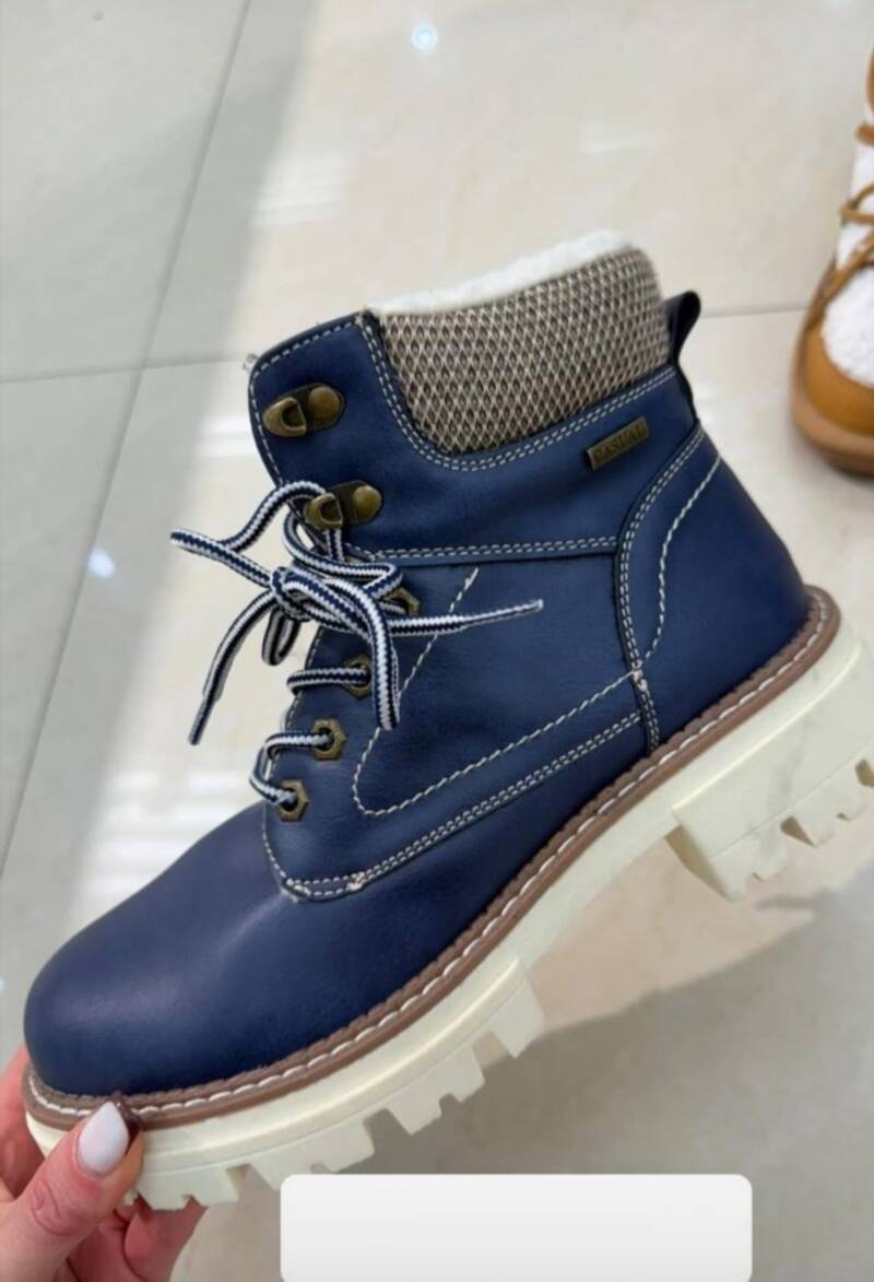 Botki damskie Roz 36-41/ 8 par